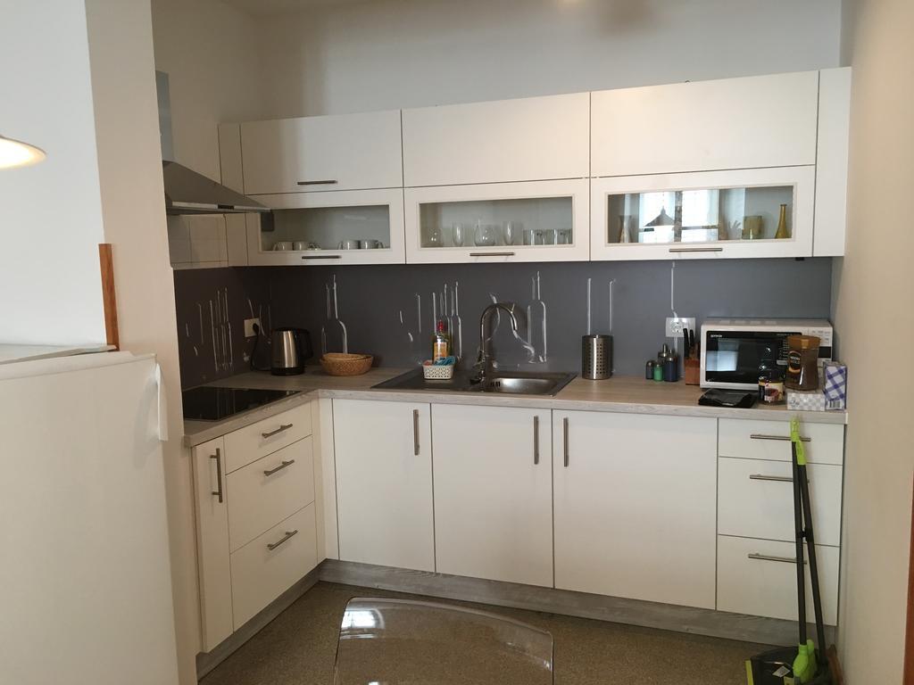 פיראן Allure Apartments מראה חיצוני תמונה