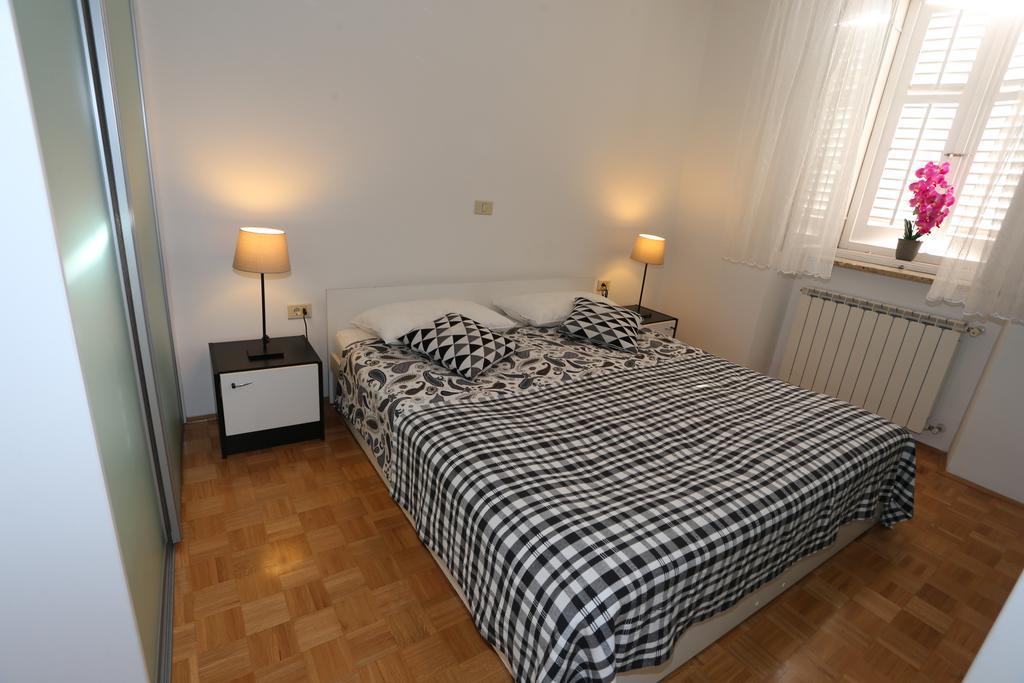 פיראן Allure Apartments מראה חיצוני תמונה
